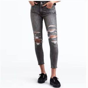 LEVI's 721 High Rise Skinny W29